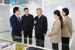 <strong>李殿勋正在汉调研进出口工做</strong> <strong>李殿勋正在汉调研进出口工做</strong>