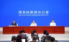 年中经济察看丨2025年中国外贸半年报：稳